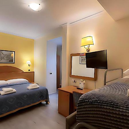 Baltik Guesthouse Roma Ngoại thất bức ảnh
