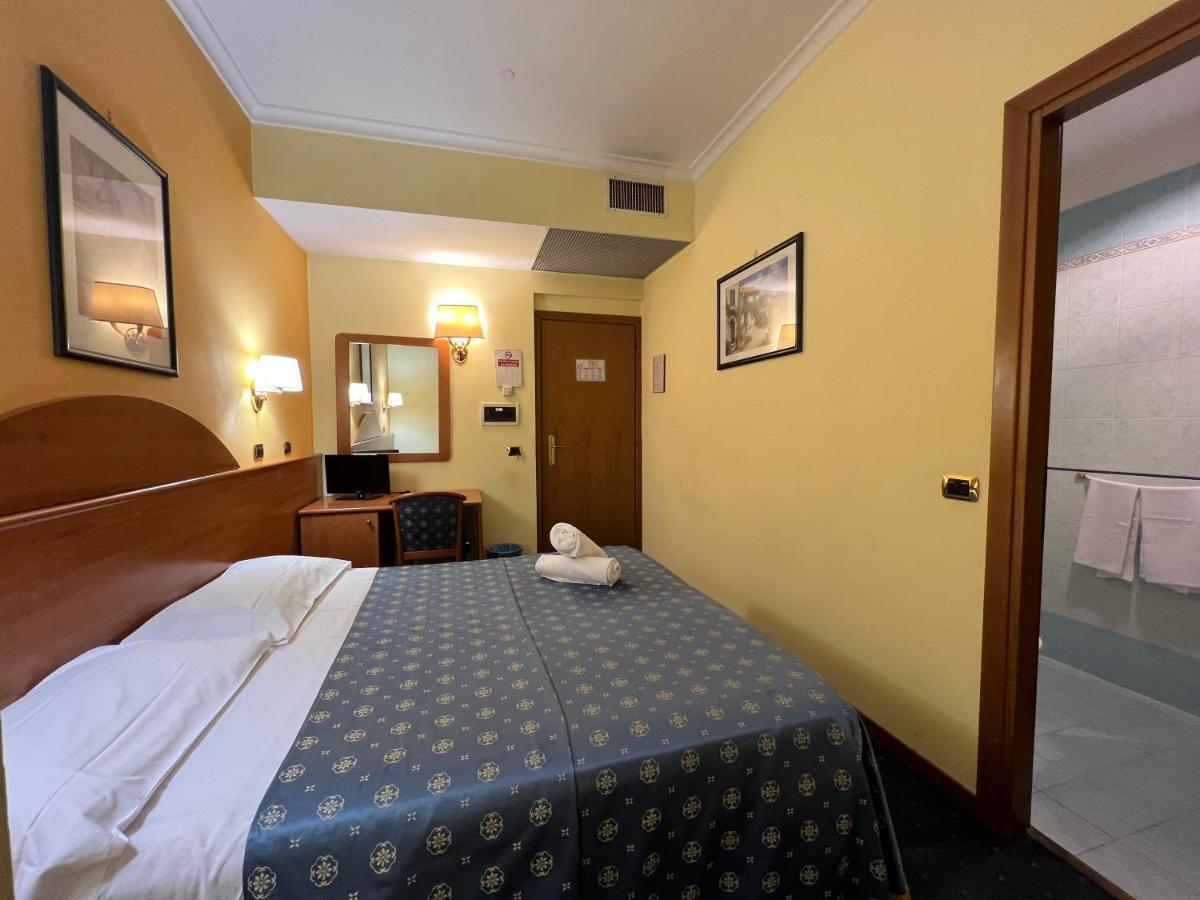 Baltik Guesthouse Roma Ngoại thất bức ảnh