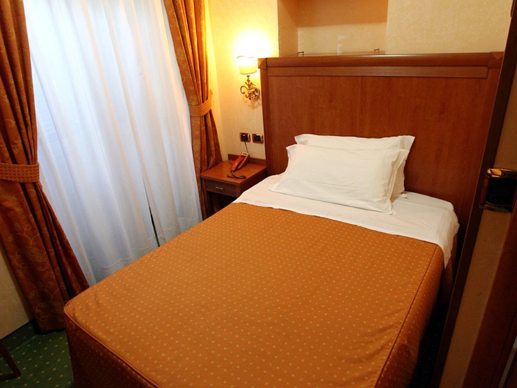 Baltik Guesthouse Roma Ngoại thất bức ảnh