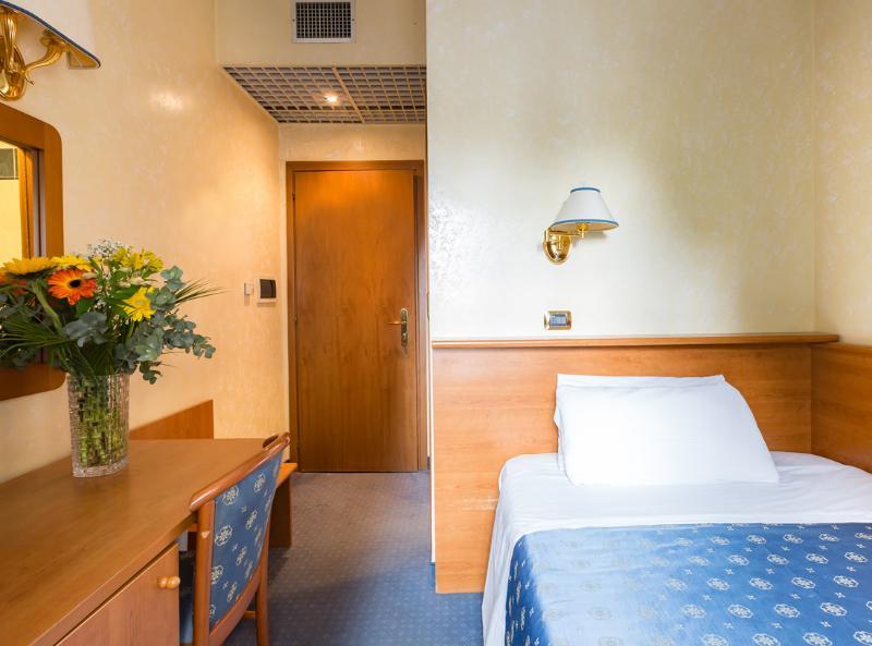 Baltik Guesthouse Roma Ngoại thất bức ảnh